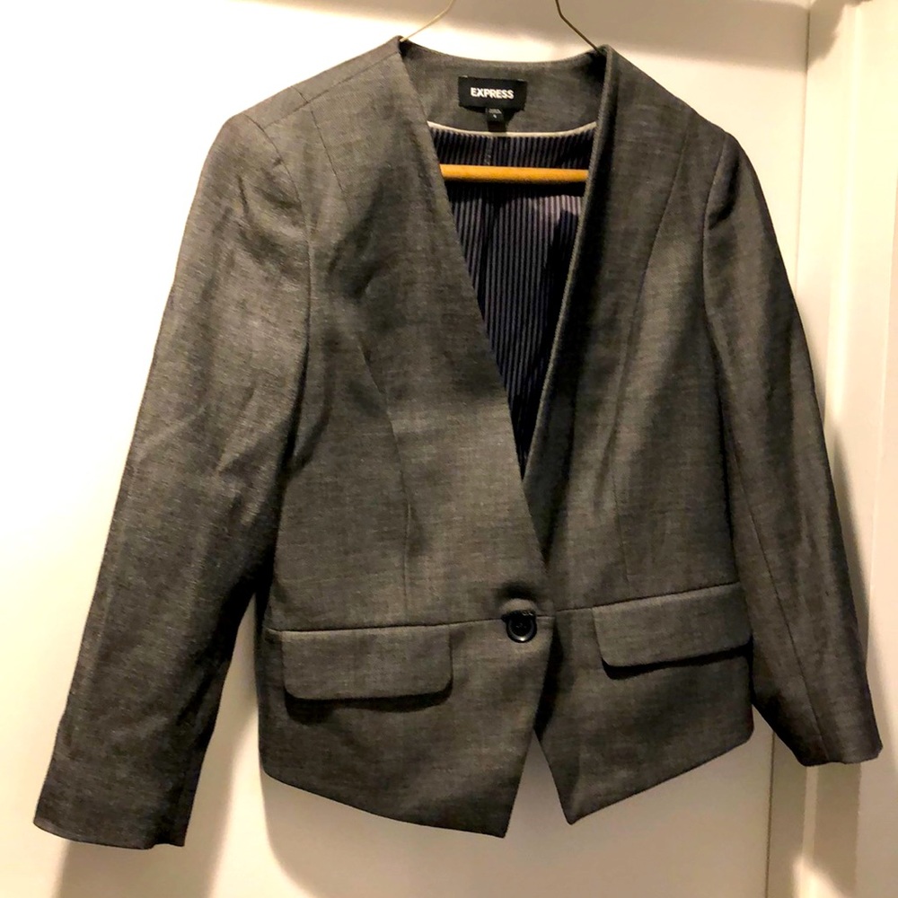 Express grey collarless blazer